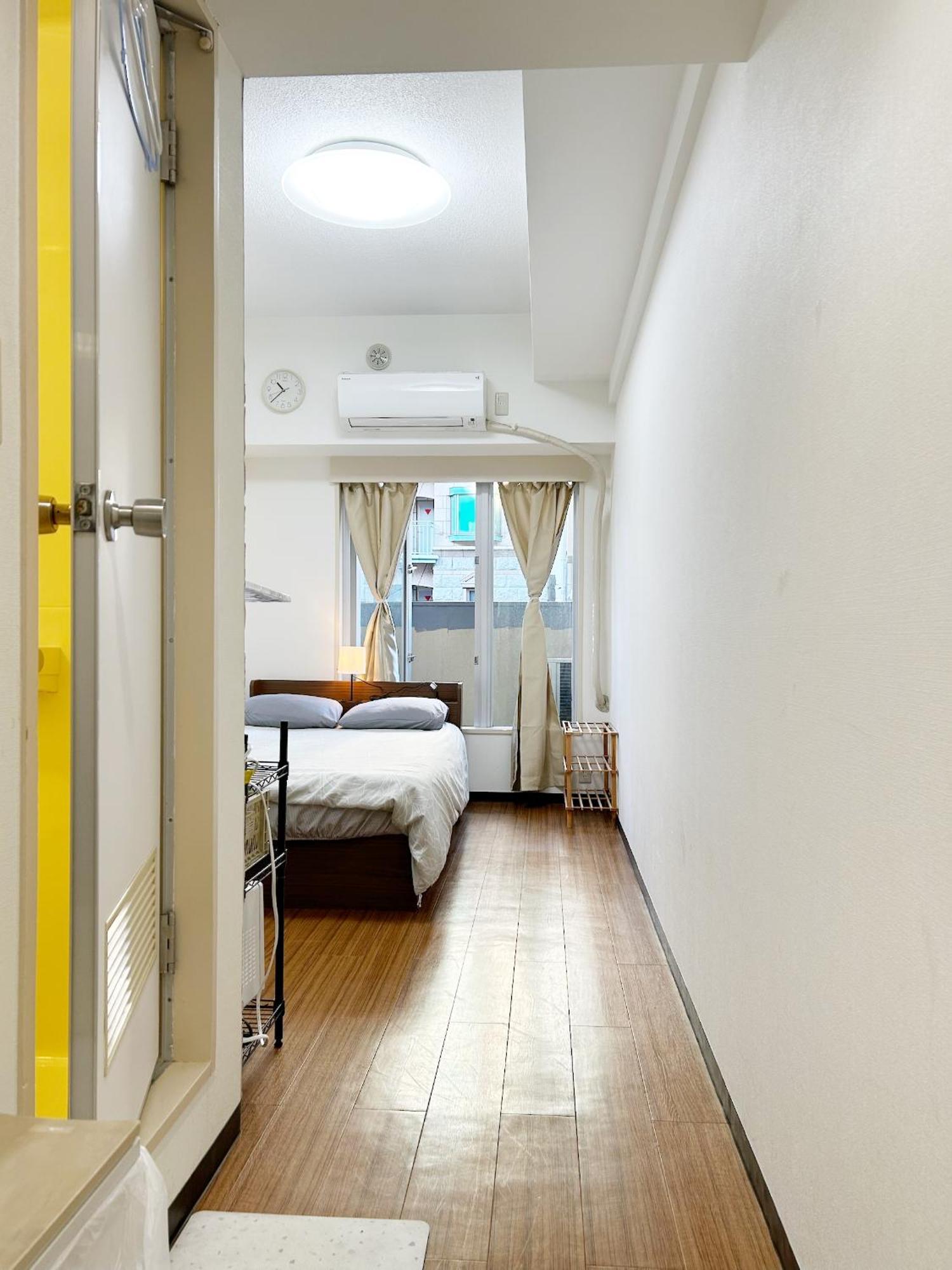 Shinjuku Center: Prime Location Near Kabukicho Apartment Tokyo